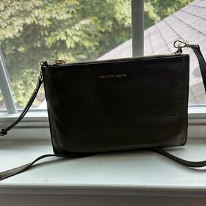 Michael Kors Cross Body Green Khaki